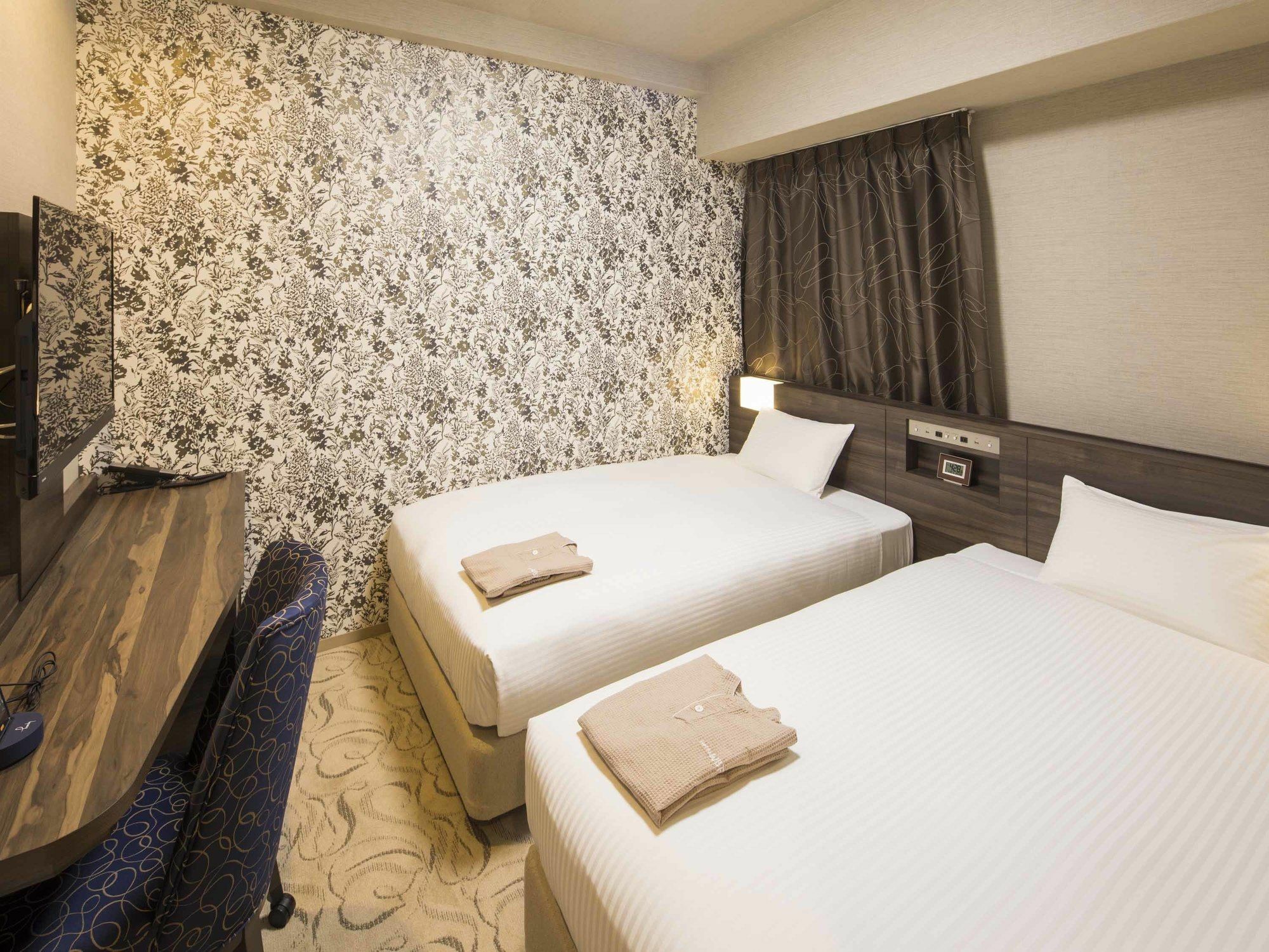 Hotel Wbf Shinsaibashi Osaka Luaran gambar